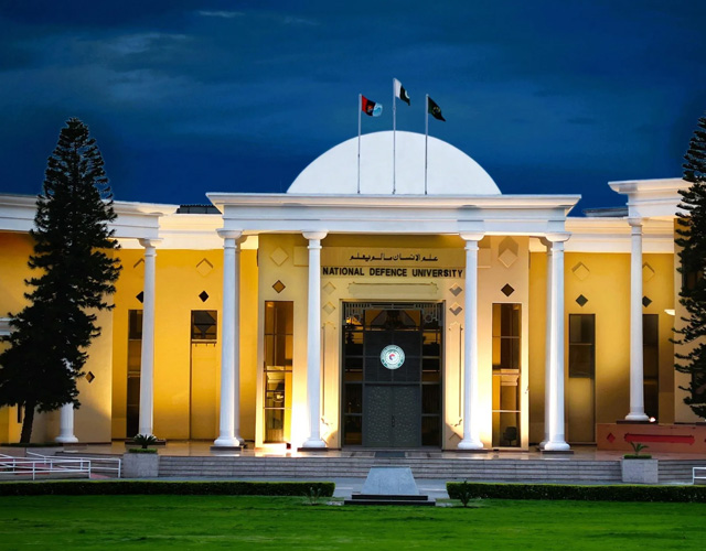 国防大学
